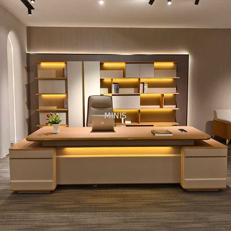 مكتب الرئيس التنفيذي الكبير الحديث والأنيق ذو الجودة العالية
