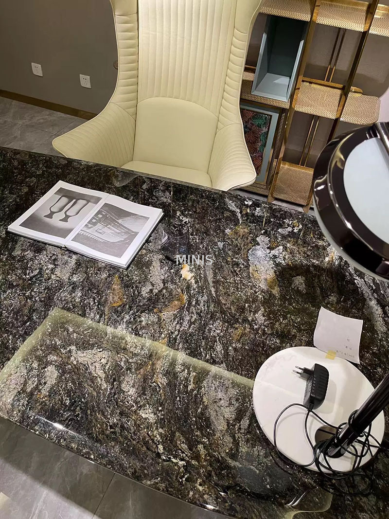 الصورة_20260101183935_2015_6